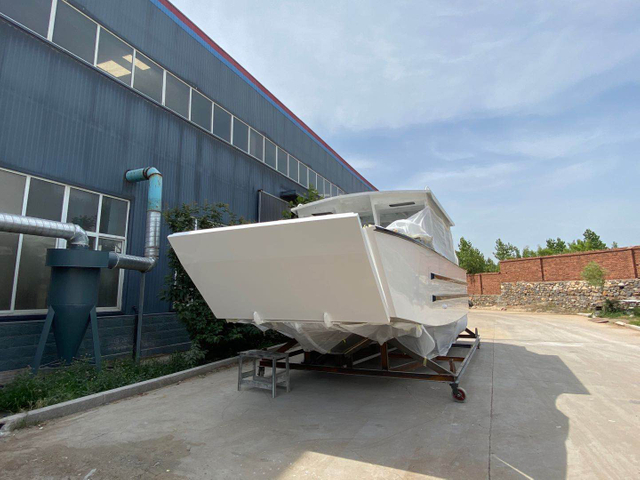 Sea King 9.6m/32ft CE Sijil Deep V Hull Perahu Sangkut Motor Sukan Kabin Memancing Aluminium dengan Harga Rendah