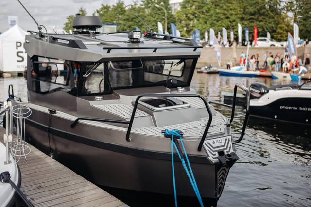 Bot Aluminium Bladecraft 8.4m Gaya BARU Aluminium Dikimpal Atas Keras Bot Peronda Bekerja Memancing Dengan Kabin